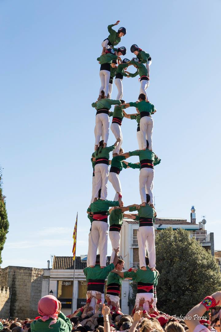 gausacs's tweet photo. Avui fa 5 anys que descarregàvem per primer cop el 5d8 i el pd6, castells que van marcar un abans i un després a la nostra colla. #VerdCollserola #LaCollaDelTeuPoble #5d8 #PilarDe6
De ben segur que hi tornarem! https://t.co/aJEWHIpy0C