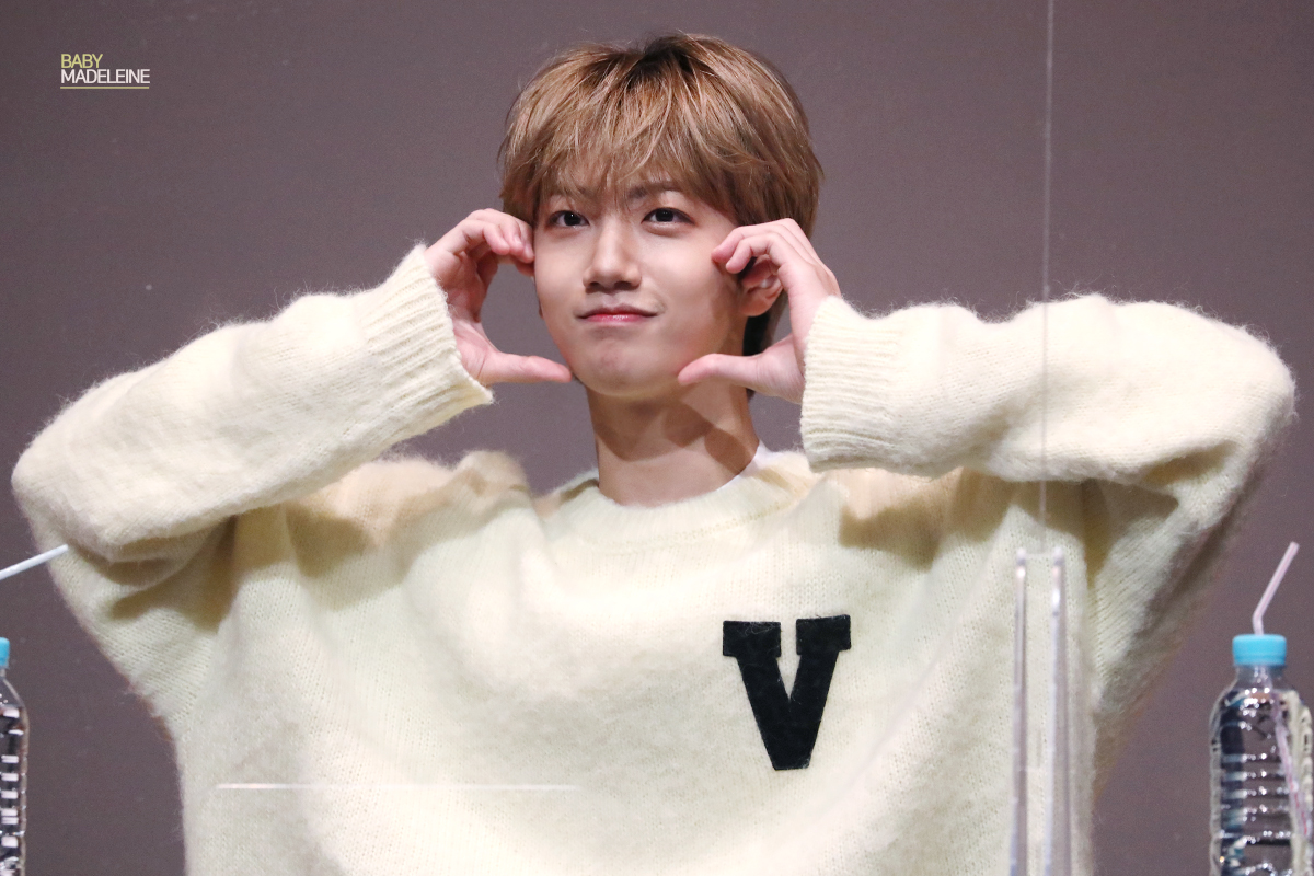Baby__Madeleine's tweet photo. 201114 신나라 첫대면팬싸인회

원진이도 원진이가 귀여운거 알고있겠지?

#원진 #WONJIN #아기마들렌 
#크래비티 #CRAVITY 
@CRAVITY_twt https://t.co/604e7FAdAl