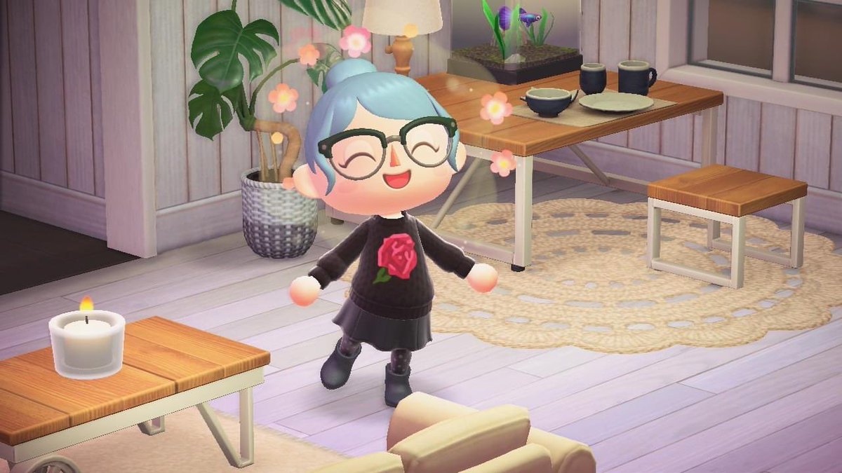 punquin's tweet photo. A little rose sweater I designed! 🌹🥀🖤 #ACNHDesigns #acnh https://t.co/l869XzkTSE