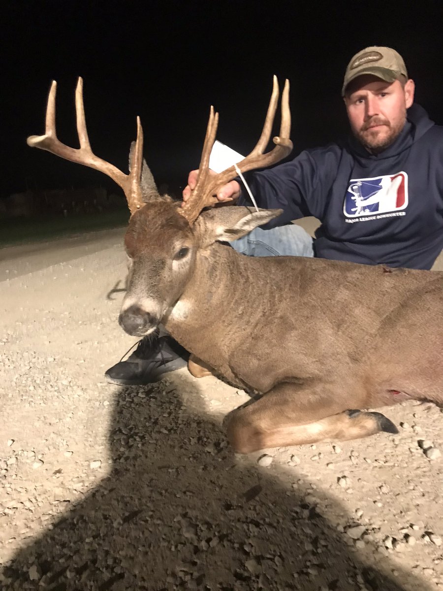chweibl's tweet photo. @DruryOutdoors @BoogerBottom Blessed with two good bucks this archery season!  Still a lot of good deer out there! Good luck! #PABucks #OhioBucks https://t.co/5dwxLYTI1u