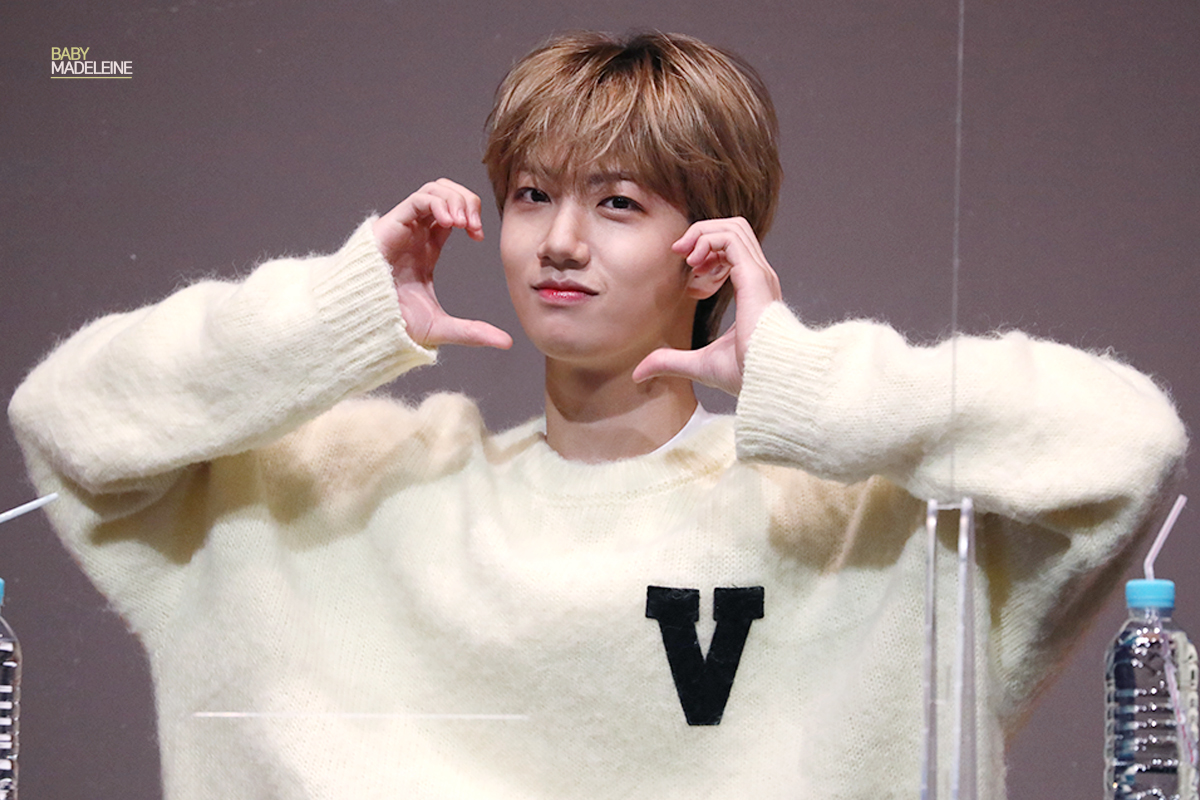 Baby__Madeleine's tweet photo. 201114 신나라 첫대면팬싸인회

원진이도 원진이가 귀여운거 알고있겠지?

#원진 #WONJIN #아기마들렌 
#크래비티 #CRAVITY 
@CRAVITY_twt https://t.co/604e7FAdAl