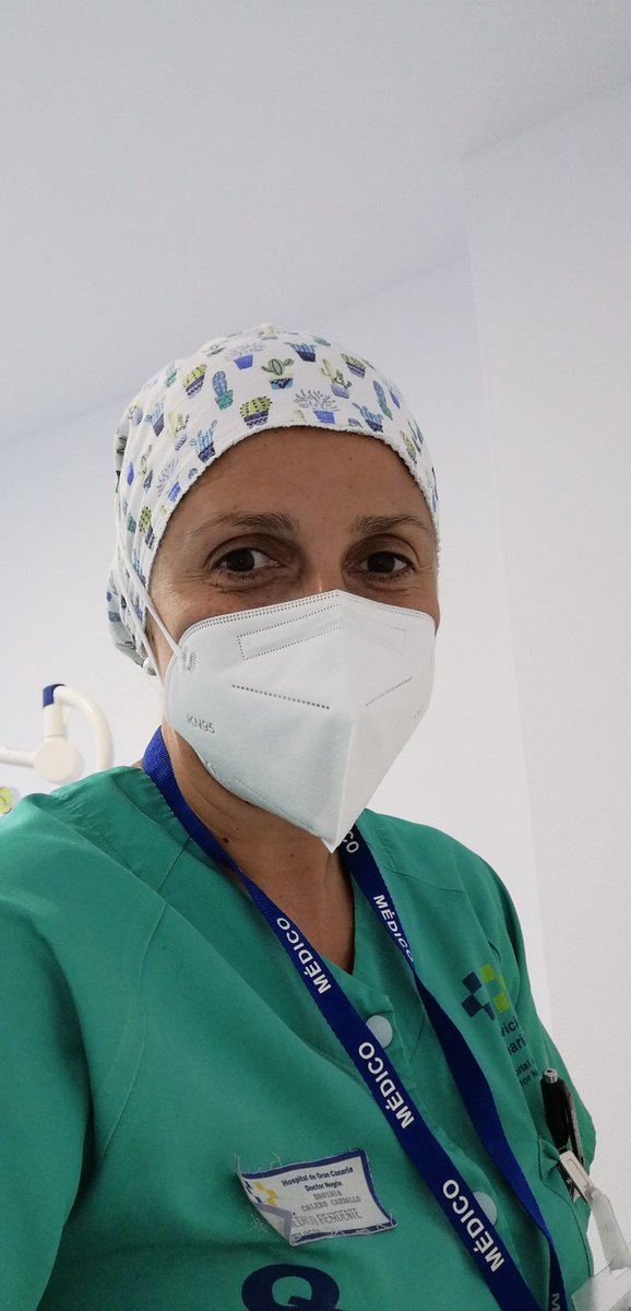 calero_davinia's tweet photo. ¡Hola @avtorresp!
Soy Médico oftalmologo, llevo 9 años trabajando para el SCS con contrato temporal abusivo. ¿Dice usted que necesitan médicos? Empiece cuidando a los que tienen #ConsolidacionYA #FijezaYA #HoySolucionOMañanaMovilizacion @SanidadGobCan @AdmPcasGobcan https://t.co/6NmnmEFGvE