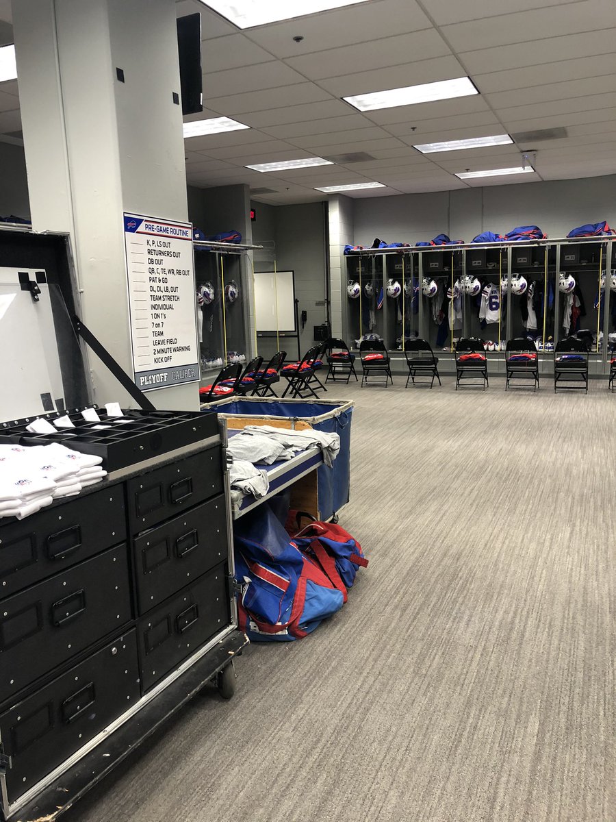 billsequipment's tweet photo. Locker room setup in Arizona #BillsMafia https://t.co/VQ4kAy9bnc