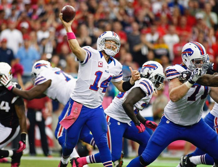 billsequipment's tweet photo. 8 years ago here in Arizona we debuted the Royal game pants. We’ll wear them again today. #BillsMafia https://t.co/mnMgStJUzo