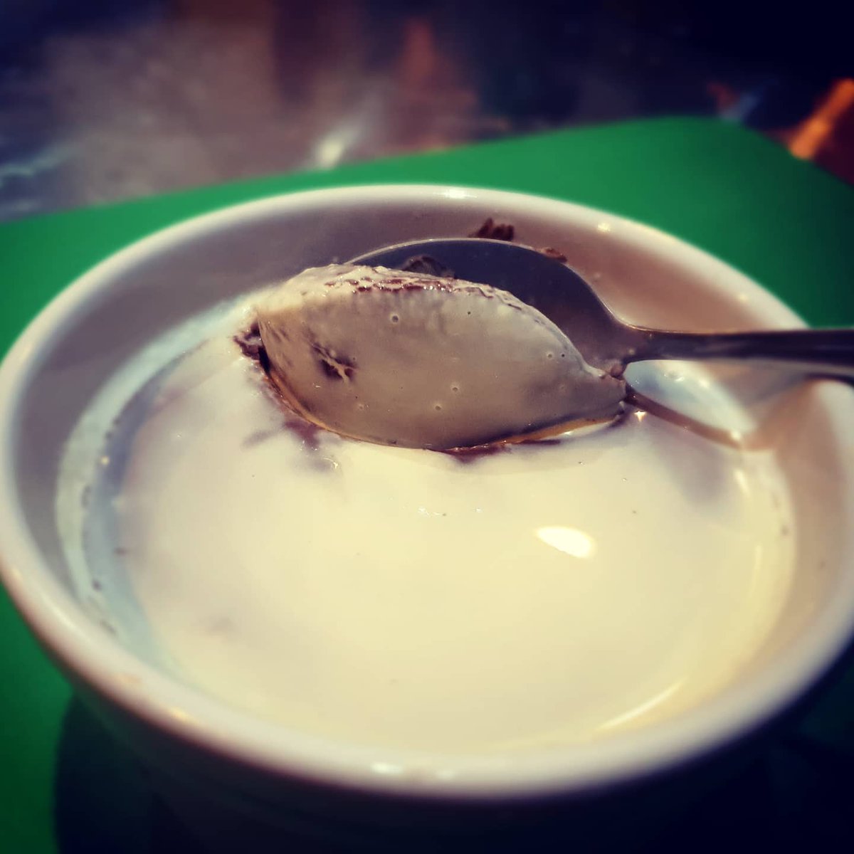 thbeardedchef's tweet photo. Rich dark chocolate pot infused with middle eastern spices

70% peruvian dark chocolate with a blend of spices

Rich &amp; indulgent with a twist for all the chocolate lovers out there

#shropshirechef #chocolatetwist #dessert #middleeasternspices https://t.co/buruAykvJX