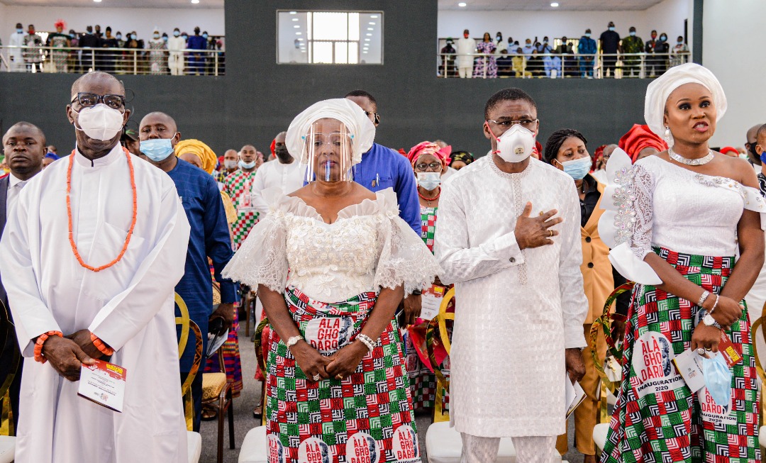 beta_edo's tweet photo. Obaseki to recruit 725 new professionals into civil service

... to partner traditional, religious, community leaders on new security scheme to check crime

The Edo State Governor, Mr. Godwin Obaseki, has said that his administration has concluded plans...
https://t.co/Q7aesqTPdq https://t.co/uHB1C59Iqy
