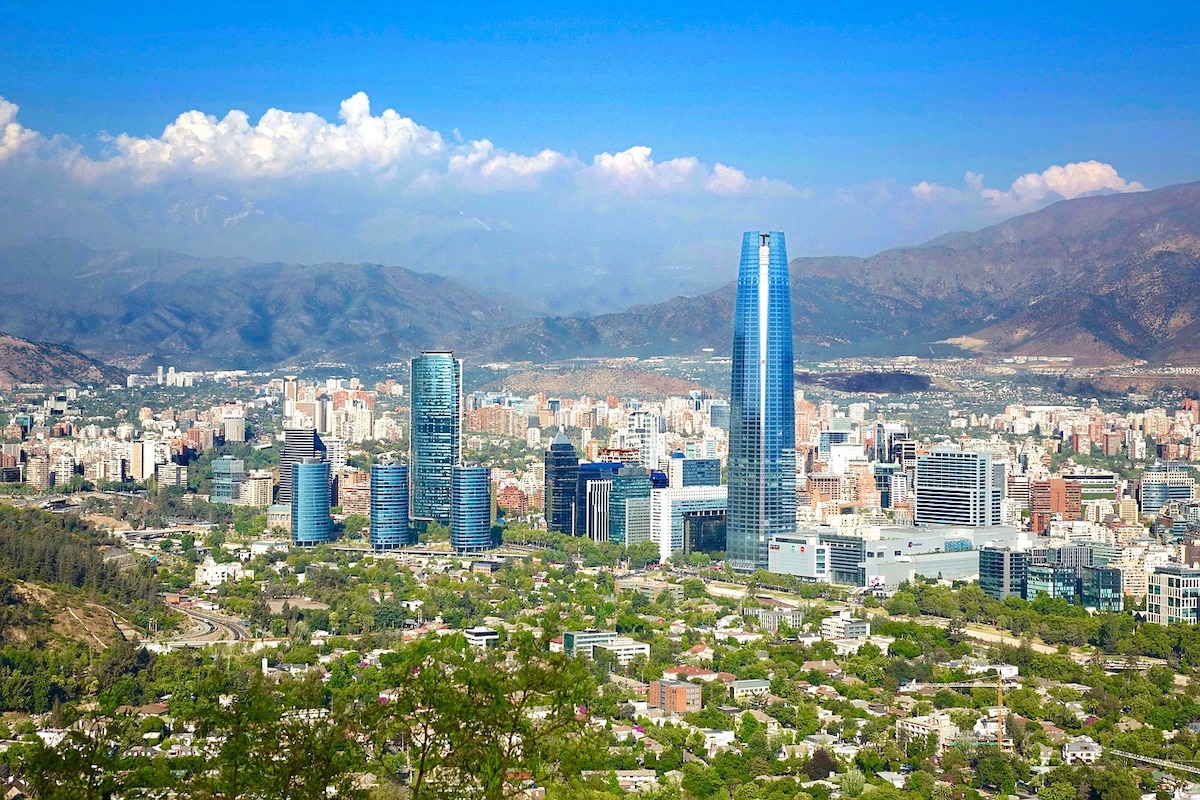 tripfarearea_EN's tweet image. Chile will open its borders to visitors from 23 November. Entry rules.
 #Entryrules #Chile #Santiago #borderopening 
 #TripFareArea
A few days ago we wrote that South Africa was opening its borders to travellers from all over the world. Now Chile too! bit.ly/2UtHLph