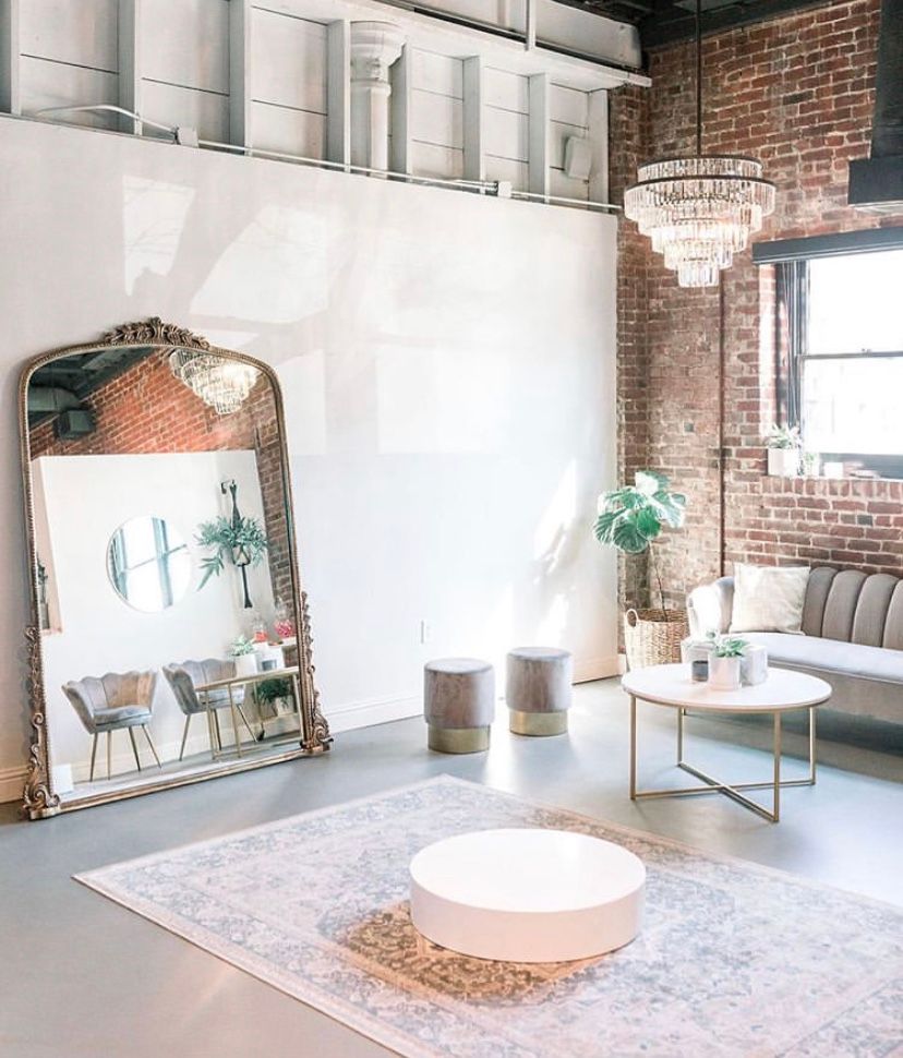 Life is short, buy the dress. 

Grace + White Bridal in Midtown is the perfect setting to find just the right one.  

romantic • elegant • simplistic • feminine • detailed

Grace + White Bridal
1700 I St
916-210-9386
@graceandwhitebridal 

graceandwhite.com/booking
❤️🤍❤️