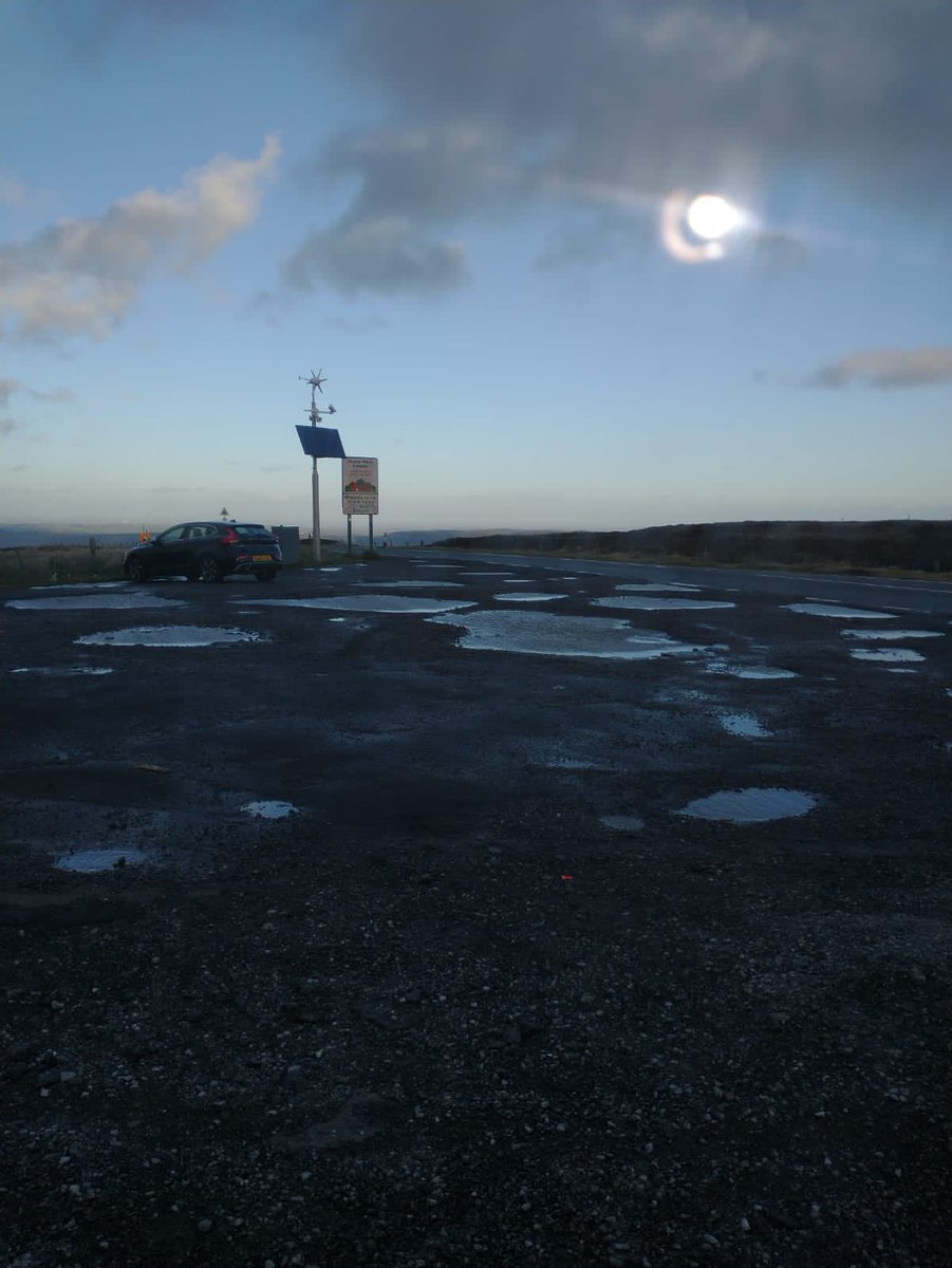 Daleside_'s tweet photo. @CathyB53147460 Your character could park here. He may get his shoes wet if he stands in those puddles. But he may see the reflection of the moon in them.....if there is a moon...... https://t.co/2ybPqtHagO