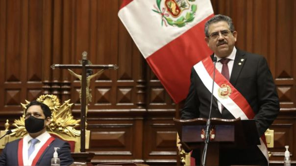 RPPNoticias's tweet photo. 🔴 #Urgente | Manuel Merino renuncia a la Presidencia de la República. https://t.co/IShe7WOwc6 https://t.co/9dGAP6ODEo