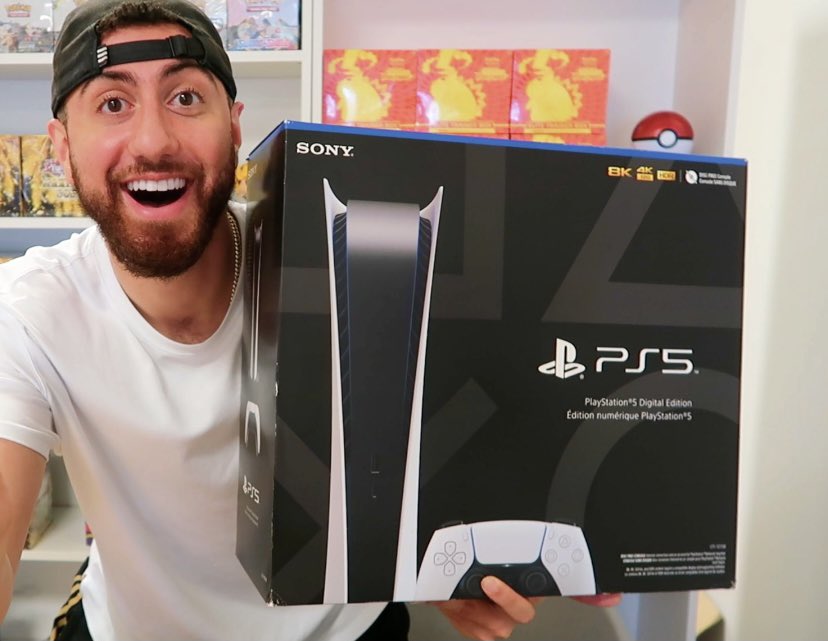 ChadWithaJ's tweet photo. GIVING AWAY A PS5 TO ONE OF YALL!

Retweet and watch the video to see how to enter: https://t.co/kl0ODTmPak https://t.co/a07aHKlhJp