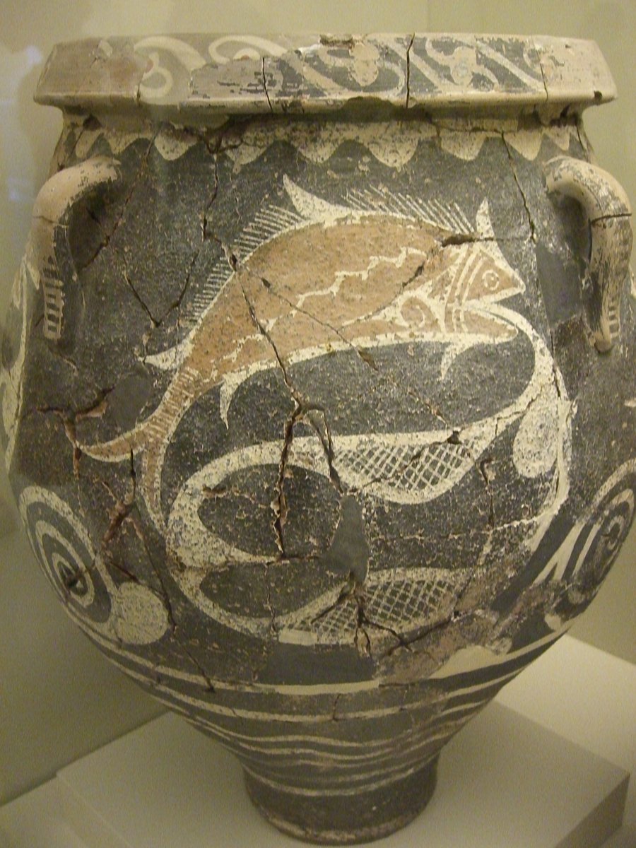 And, just for the heck of it, here's more pretty-pretty from my visit to Knossos & the Heraklion Museum in 2009 ;)(The swords & boar-tusk helmets are Mycenaean)