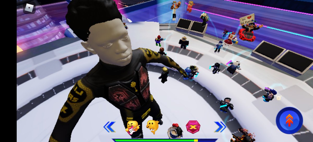 TheSamuraiLion's tweet image. Haha Yeah That was so fun again #RobloxLilNasX