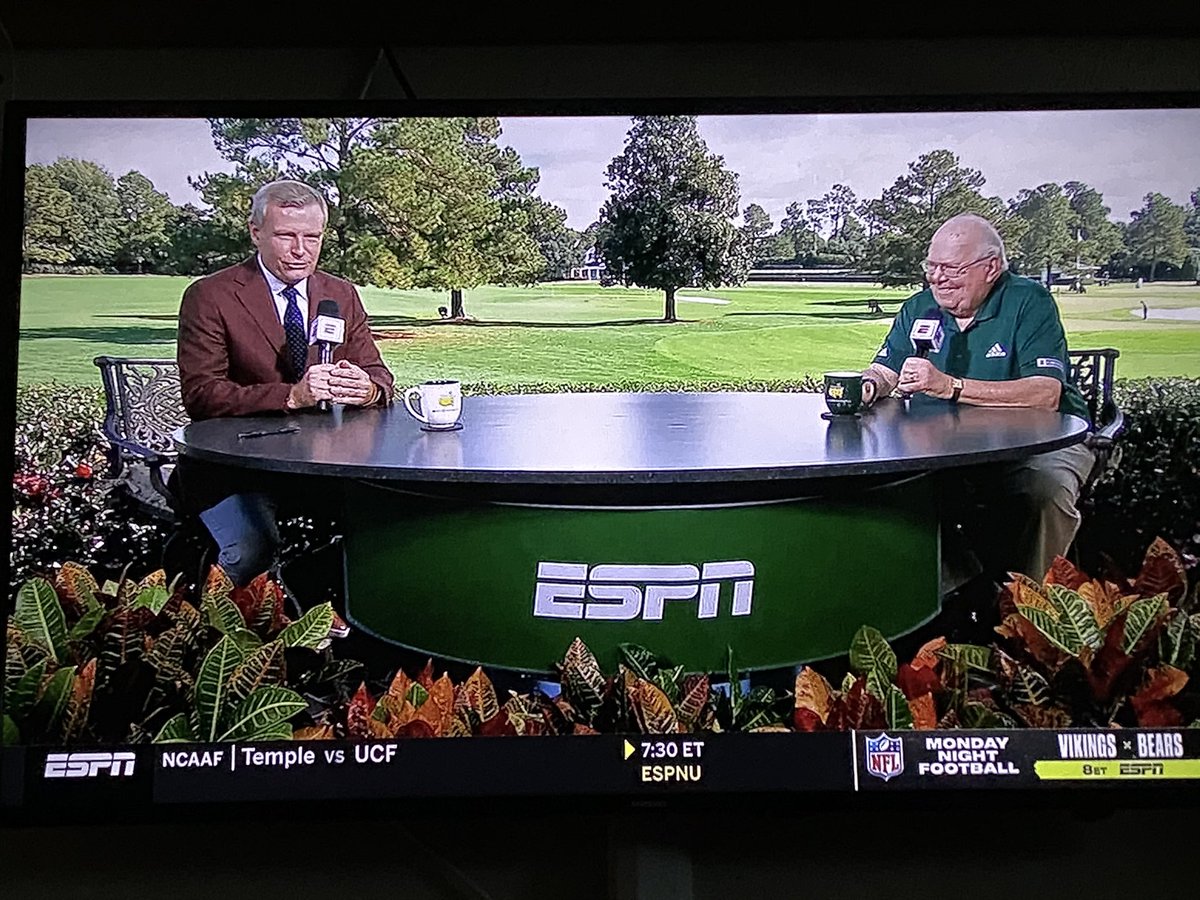 So enjoyed <a href="/CollegeGameDay/">College GameDay</a> 
tom rinaldi’s interview with the sports broadcasting #legend #VerneLundquist. 
IMHO the GOAT 🐐 🎤 🏈 🏌️‍♂️ 🏆 #MastersSunday #MastersGolf2020 
#Masters2020 #Masters