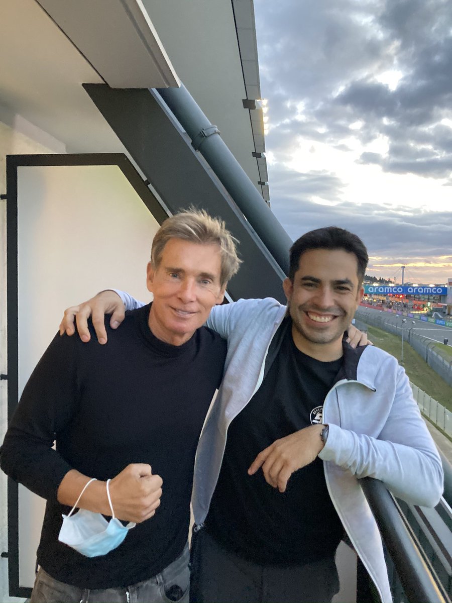 Aguirre_A_Luis's tweet photo. Proud of this guy and proud of this team! #NeverGiveUp #F1 #9podiums https://t.co/QyfruNpwiv