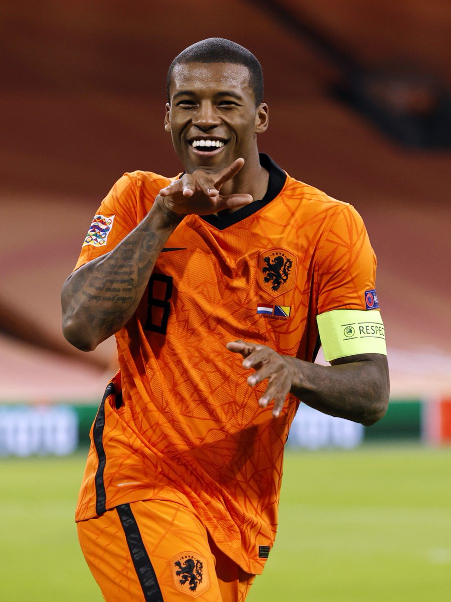 FootyAccums's tweet image. Gini Wijnaldum paying tribute to the late Virgil Van Dijk after scoring for the Netherlands tonight with Virgil's trade mark celebration.

Great tribute 🙏
