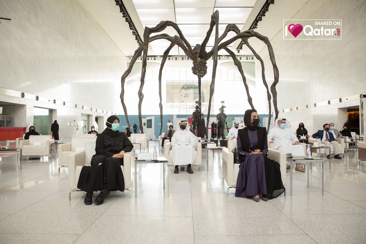 ILQLive's tweet photo. Her Highness @QF Chairperson #SheikhaMozaBintNasser inaugurated the @WISHQatar 2020 with the theme #OneWorldOurHealth.
Read more here!👇👇👇
https://t.co/kHOtAxzcgk
@WHO @HMC_Qatar @MOPHQatar #ILoveQatar #VirtualWISH2020 #Qatar https://t.co/rvLZkfcluG