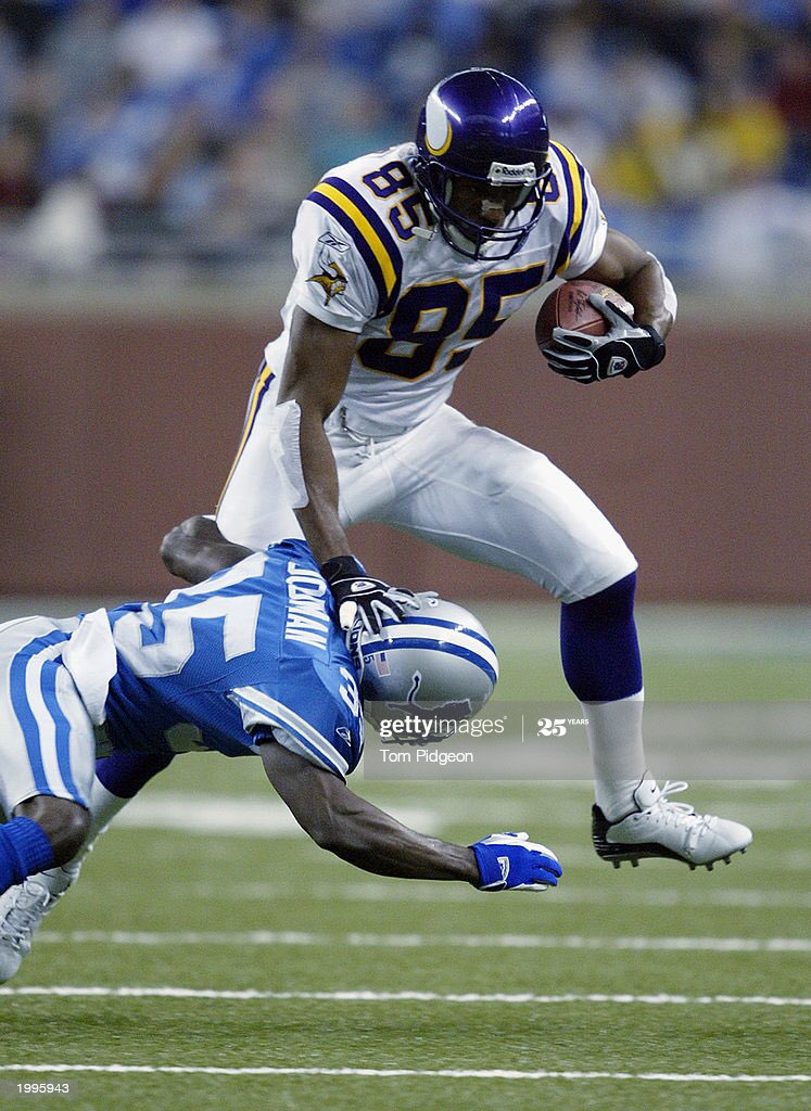 Bears-Vikings overlap:D’Wayne BatesWe have a whole Bears-Vikings receiving corps!