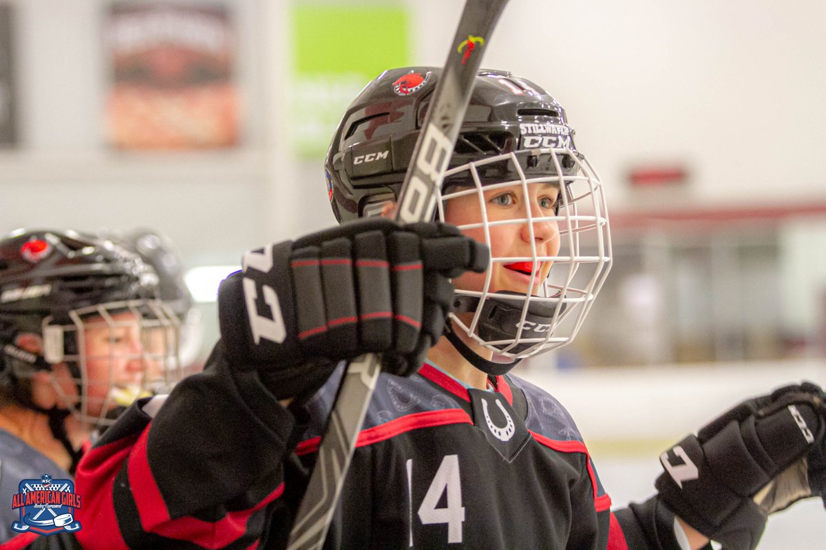 SuperRink's tweet photo. Stillwater beats Anoka Rogers 2-1 in the U12A Division championship game of this year's All American Girls Hockey Tournament https://t.co/i43BqOqaKU