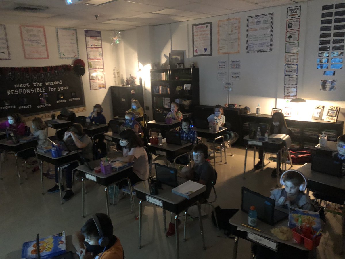 Mrs. Irwin tweet media