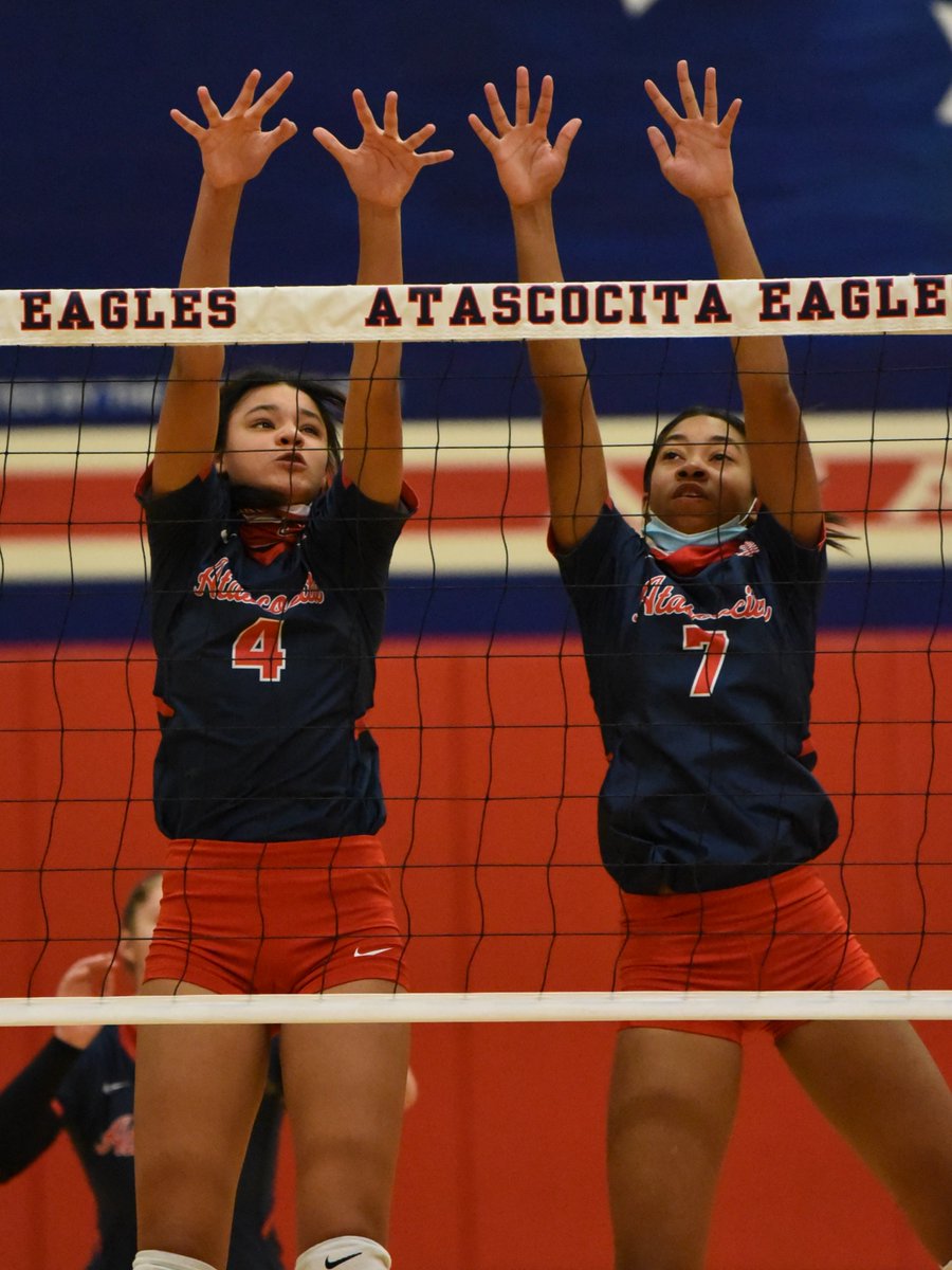AHS Eagles win their final 3 district matches, finishing 9-3 and securing a playoff spot for the second consecutive season. <a href="/atascocita_vb/">AHS VOLLEYBALL</a> 
Players and coaches...Congrats and well done!
Swain, Tanner!, Funderburk, Smith and Williams.