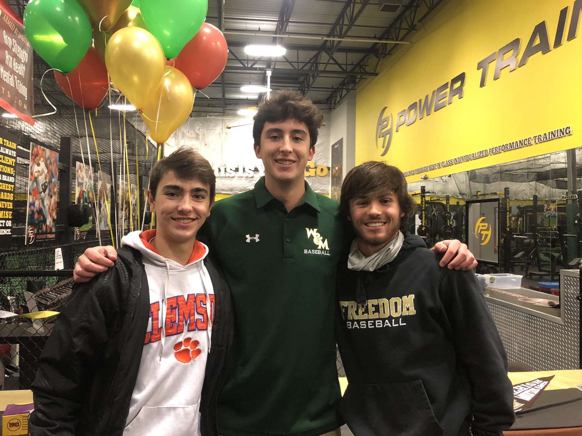 Congrats to the boys of signing, can’t wait to see you guys do big things!