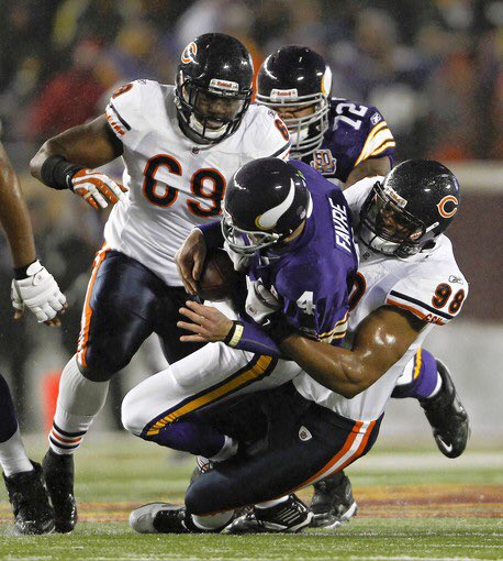 Bears-Vikings overlap: @CoreyWootton  https://twitter.com/willgray__/status/1328028086223433729
