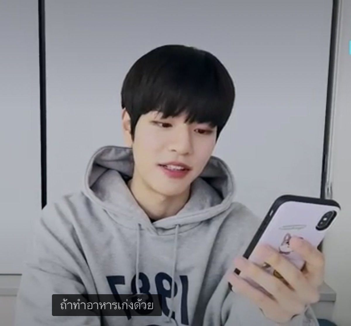 내 행복의 이유는 바로 너야 🐻 tweet media