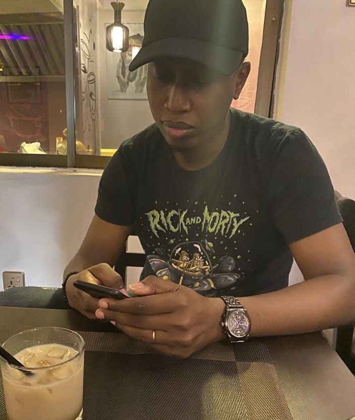 donkollabo's tweet photo. Just cos I never did this 🤷🏽‍♂️ https://t.co/qvOqRP7Lyt
