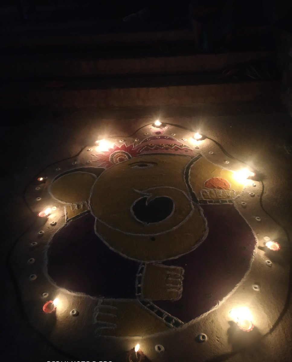 pariyo_18's tweet photo. #rangoli2020
#Rangoli https://t.co/NzWd86uobl