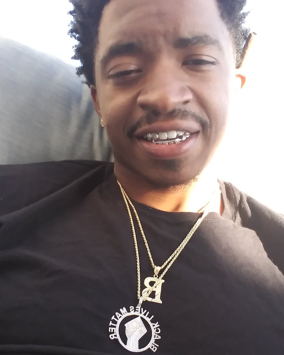 BlakkDray's tweet photo. high Mornin to you lol https://t.co/GO3yavcflj