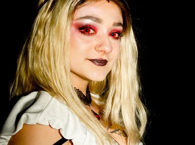 TW Pornstars - ROS3BL00D. Twitter. Demon girl ️. 6:03 PM - 15 Nov 2020