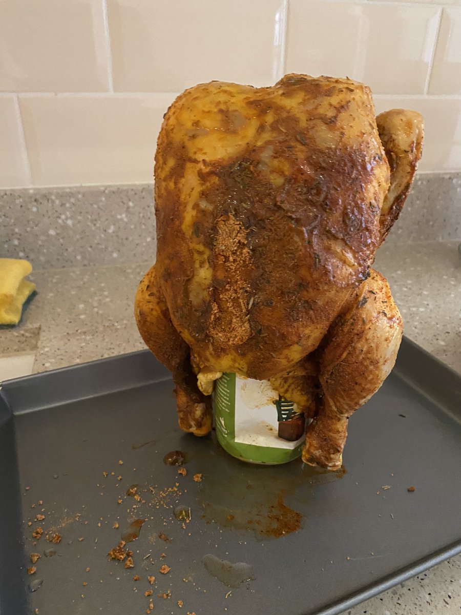 ktf81's tweet photo. On cold windy Sundays we beer can smoke #CornFeed Chicken from the @ranelaghbutcher https://t.co/5Rvm8E3MwM