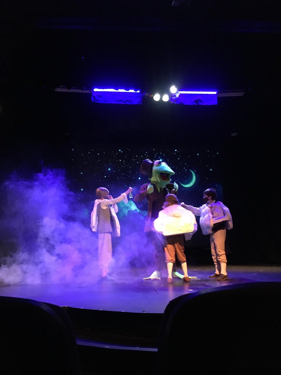 OffBroadway1994's tweet photo. Hermit in a Muffets Christmas Carol is delightfully charming, sincere and fun to watch. #tickets #theobt #parody #plays #holidays #earlychristmas #familyfriendly #draperhistorictheatre #offbroadwaytheatreslc #funny https://t.co/HXzm2qwRca