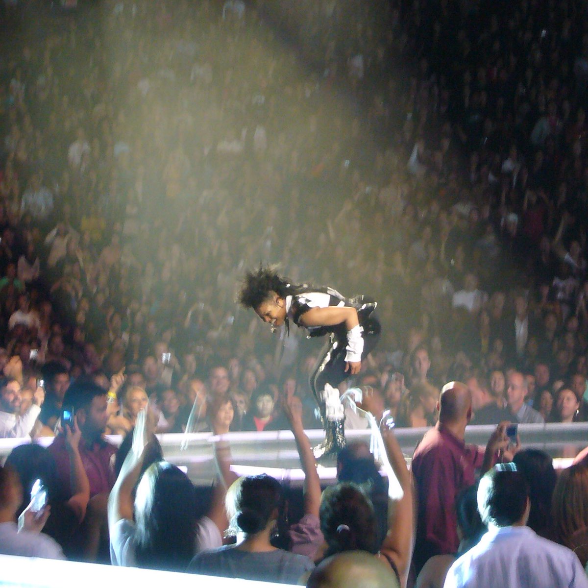 whitney houston and janet jackson as each other: a thread