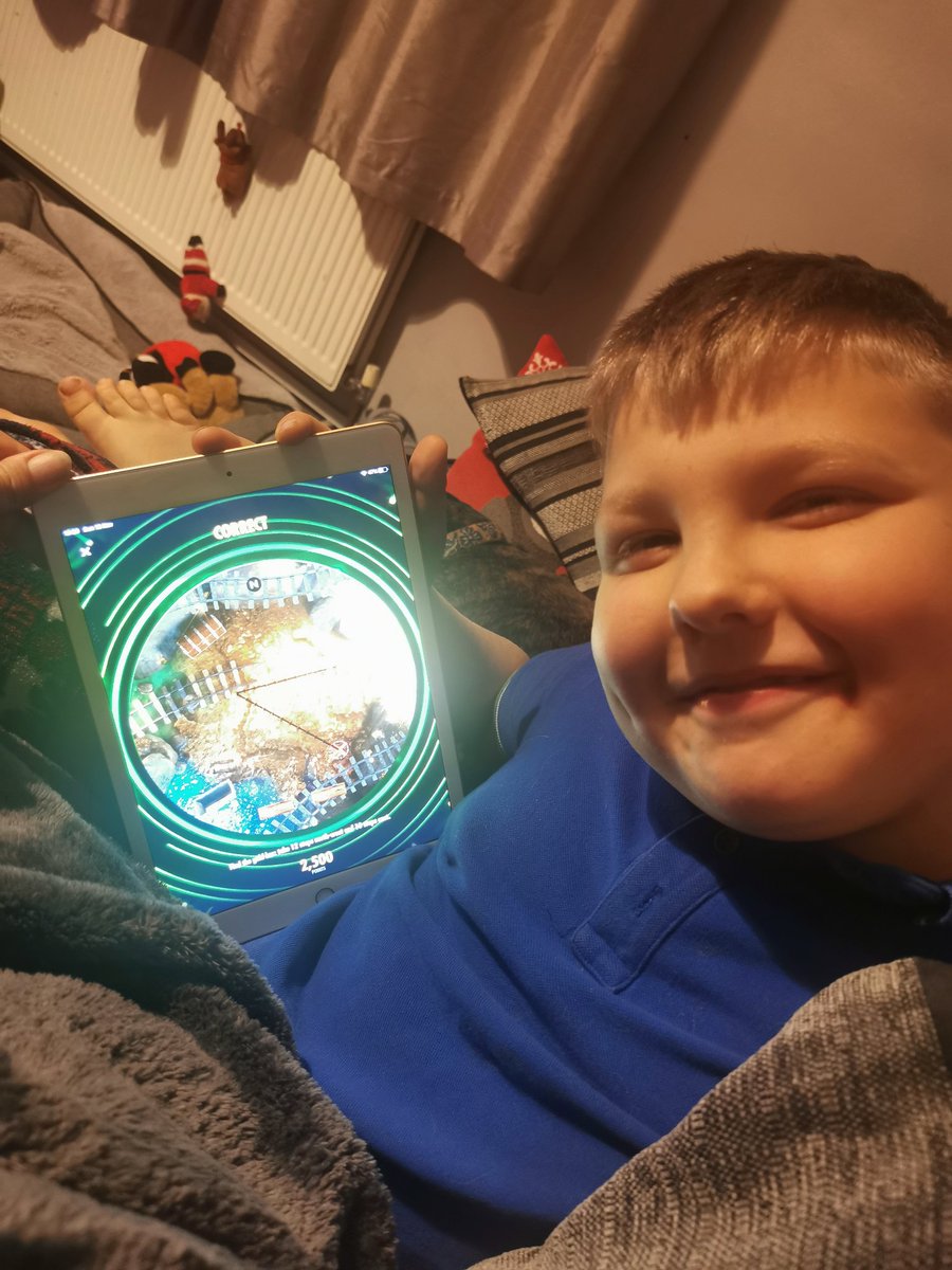 em101082's tweet photo. #5goldrings every question right so far. https://t.co/ewzNhvrxIn