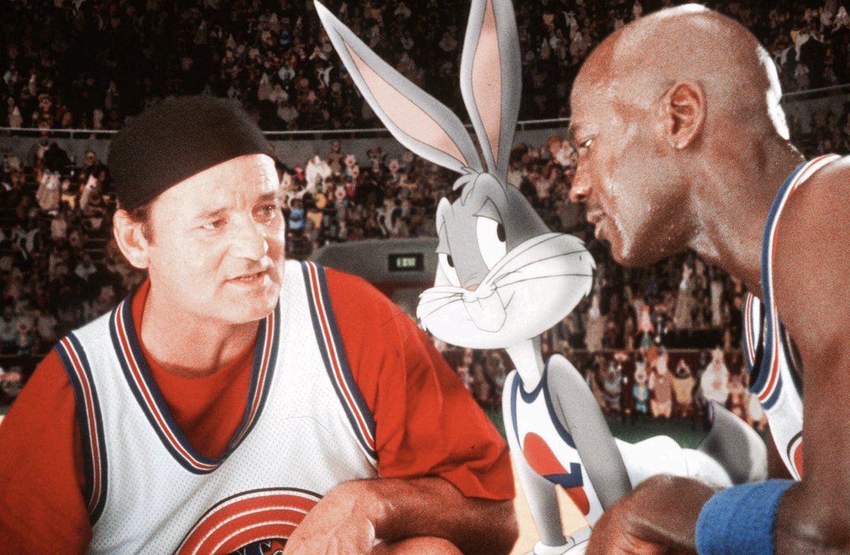 retrochenta's tweet photo. Hoy hace 24 años que se estrenó en EEUU "Space Jam". Michael Jordan y los Looney Tunes en la misma cancha! https://t.co/Af8Jg7bcfS