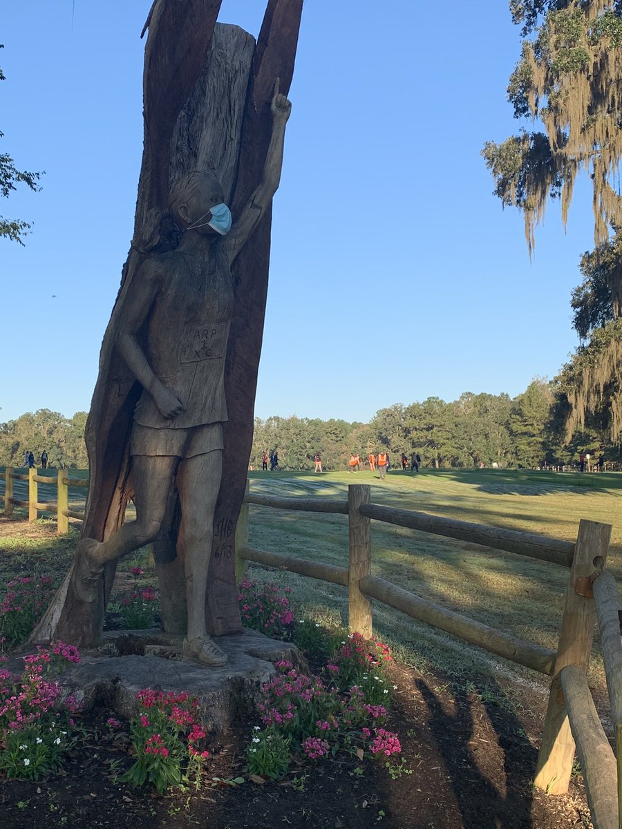 Visit_Tally's tweet photo. This weekend, Tallahassee played host for the @FHSAA XC Championships. The ARP is a beautiful outdoor space with plenty of room for social distancing. #iHeartTally #RunTally https://t.co/2ZRgMnVErc