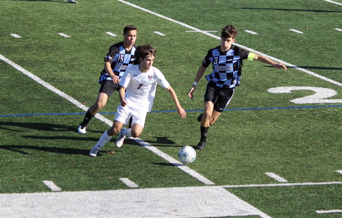 MahwahHS's tweet photo. Boys’ Varsity Soccer vs Verona. Go Thunderbirds! #MahwahConnects https://t.co/QFdEBSnXo9