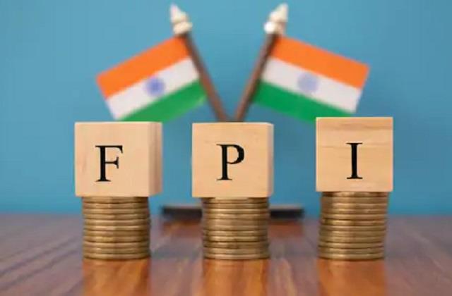 punjabkesari's tweet photo. भारतीय बाजारों को लेकर FPI सकारात्मक, नवंबर में किया 35,109 करोड़ रु. का निवेश
https://t.co/dbqLQgTYXo
#ForeignPortfolio #Investors #Indianmarkets #Investment #Investmentactivities #अर्जुनयशमहाजन #भारतीयबाजार https://t.co/HgRqhRQOsT