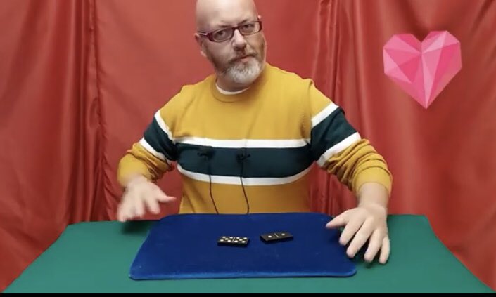abraycadabrapro's tweet photo. El integrante de Abra y Cadabra más guapo, según una encuesta realizada entre su madre y él mismo, @magic_peter ha subido un vídeo haciendo una Magia maravillosa. Aquí el enlace:

https://t.co/3xh3zXGuZ4

#magia #humor #comedia #risa #risas #magic #magiadecerca #sleightofhand https://t.co/bUGW75mok7