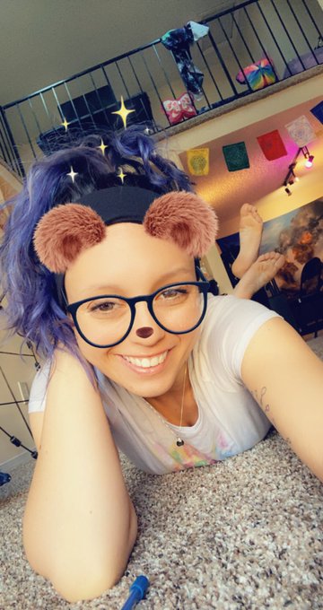 Anyone in Denver wanna smoke a blunt with me? 💨 https://t.co/xfR2GLtIQF<a href="/tag/mvsales"class="tags"><span>#mvsales</span></a>