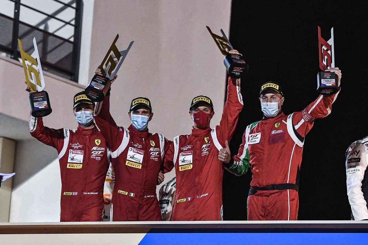 Ferrari Races tweet media