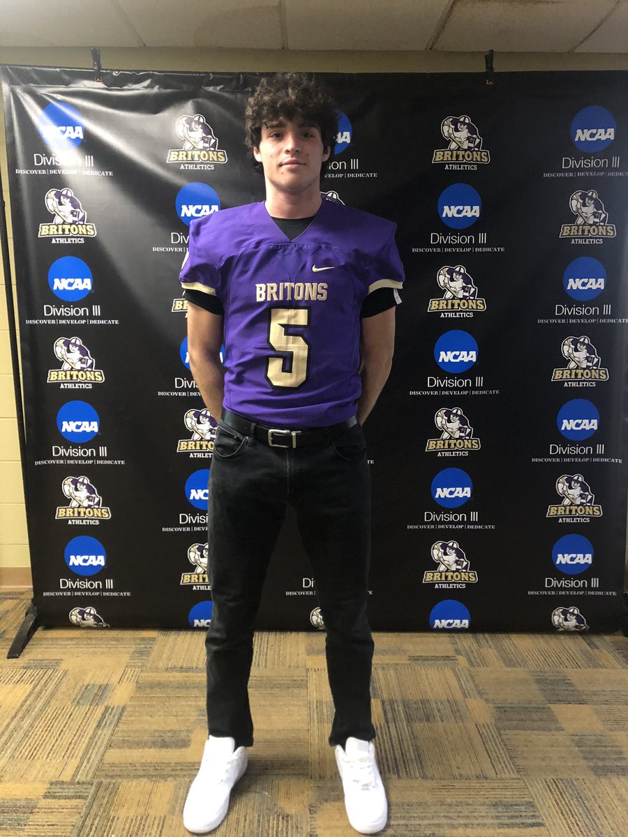coon_tj's tweet photo. Had a great visit yesterday at Albion! @AlbionFootball https://t.co/YP220bePJp