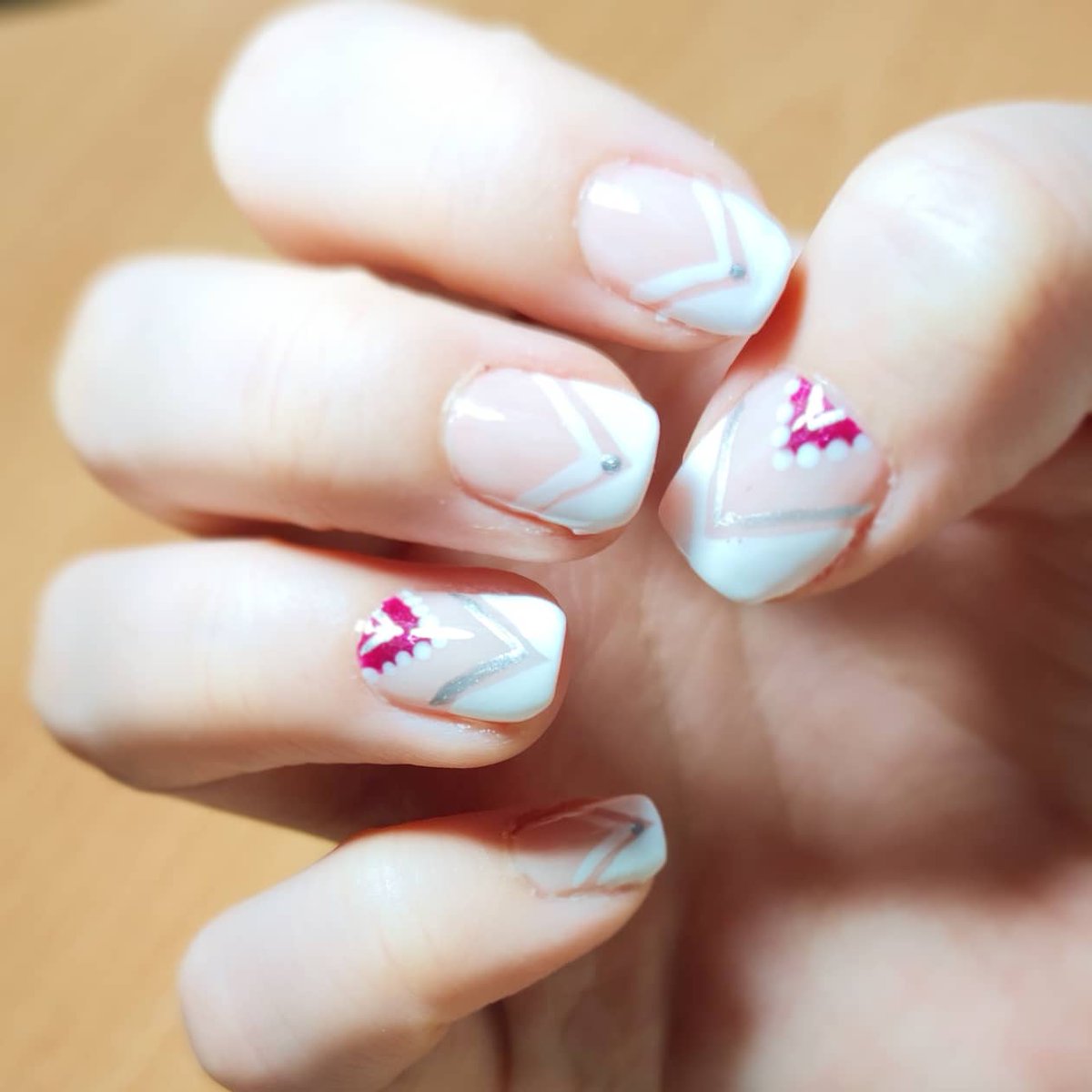 s_chemgirl's tweet photo. #nailsart #nails #uñasdecoradas #fashion #nailart  #nailsdesigns #nailsdesign #fashionnails #manicure #manicura #nailmania #diseñodeuñas #enjoynailsart #prettynails #cutenails #nailsartaddict #nailsartobsession #naturalnails #naturalnailsart #uñasnaturales #uñasnaturalesdecoradas https://t.co/2tkuxql1wM