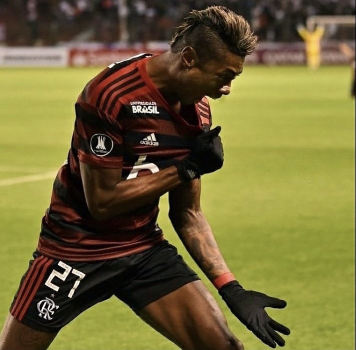 Brunohenrique's tweet photo. Raça, Amor e Paixão 
125 anos de muita história e inúmeras glórias. Parabéns @flamengo 🔴⚫️ https://t.co/QBnbWhzWaw