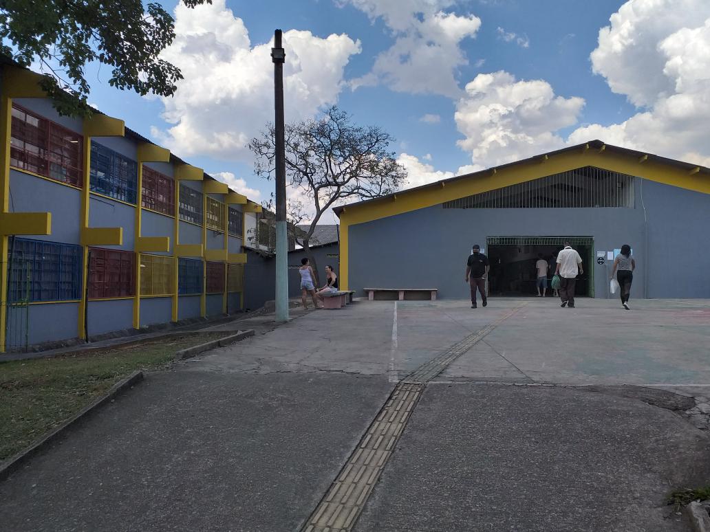 GiselePorto8's tweet photo. Uma coisa boa vê minha antiga escola reforma e bem cuidada!
Nada de agradecer a gestão atual, é obrigação deles! Pagomos impostos para isso mesmo!
#Eleicoes2020
#escolapublica
#Pedracity
Quebrada Zona Sul de SP https://t.co/41eDQmgDke