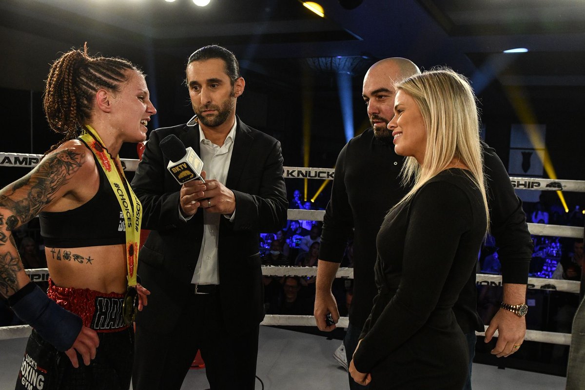 teambritainhart's tweet photo. Those who were tuned into #BKFC14 .....#YFN 👊🏽❤️ thank you to all my fans friends and fam who believe in me and know exactly what I’m doing and where I’m going! To be the champ you got to beat the best! #TotheTop @paigevanzant much respect to you girl; and hopefully chat after... https://t.co/Za9YI2XtPJ