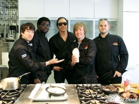 Back in 2009, we teamed up with @DennysDiner to create this milkshake! Can anyone guess what it was called? 🥤 https://t.co/xcz6UDvsT1