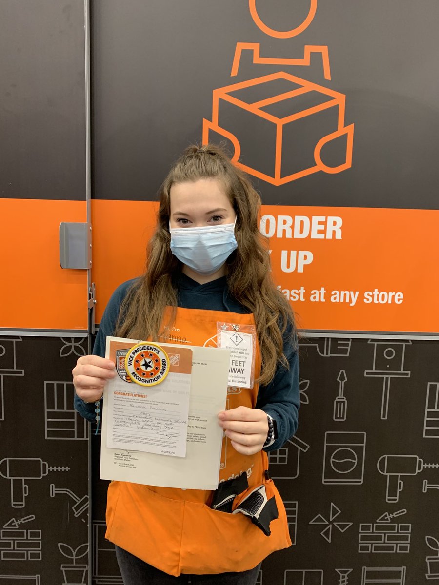 Congratulations Brianna on your Vice President’s Badge for Excellent Customer Service!  Awesome Job!  #THD2817 ⁦<a href="/CampSweenScott/">Scott Sweeney</a>⁩ ⁦<a href="/rymoflan/">Ryan Flanagan</a>⁩ ⁦<a href="/sharoninrussia/">Sharon P</a>⁩